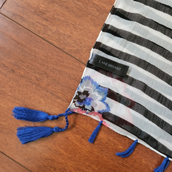 LANE BRYANT PRINTED SARONG SWIMSUIT COVER UP - Picture 3 of 3